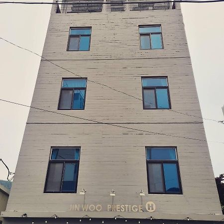 גאוז'ה Jinwoo Prestige Hotel מראה חיצוני תמונה