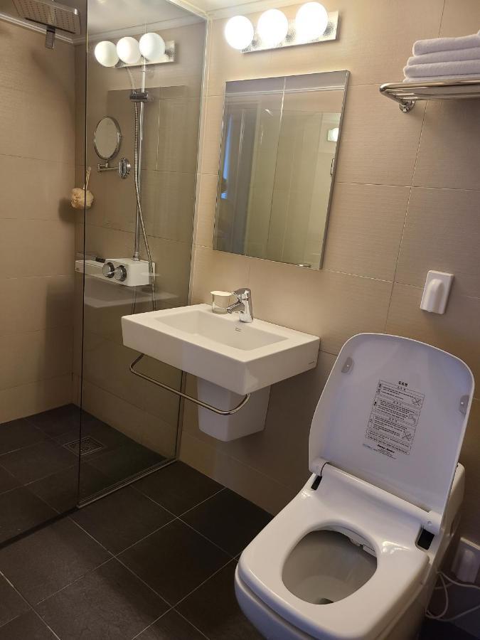 גאוז'ה Jinwoo Prestige Hotel מראה חיצוני תמונה